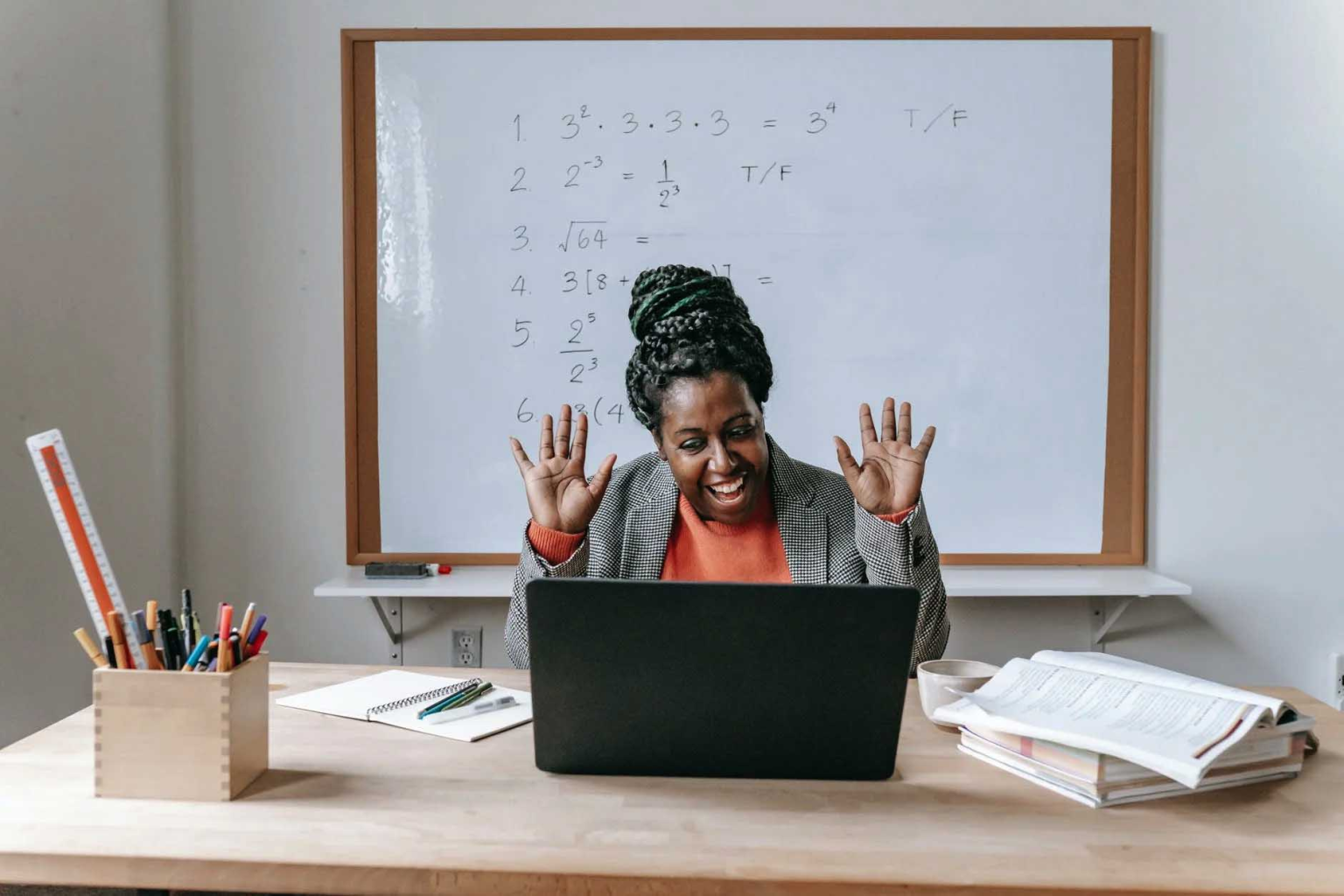 How To Earn Money By Teaching Online In 8 Effective Ways? | TRK